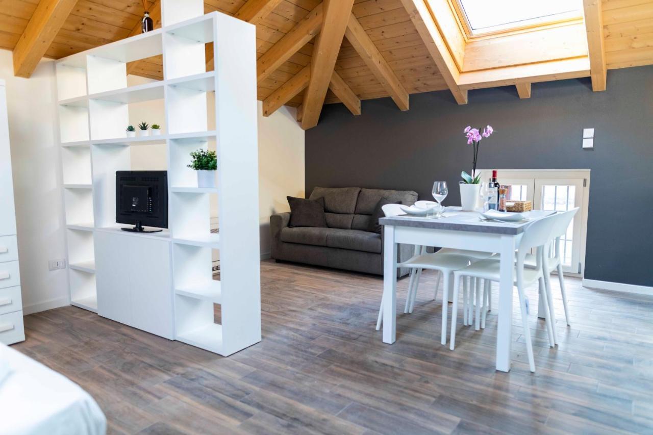 Ca Del Trima Lägenhet Melegnano Exteriör bild