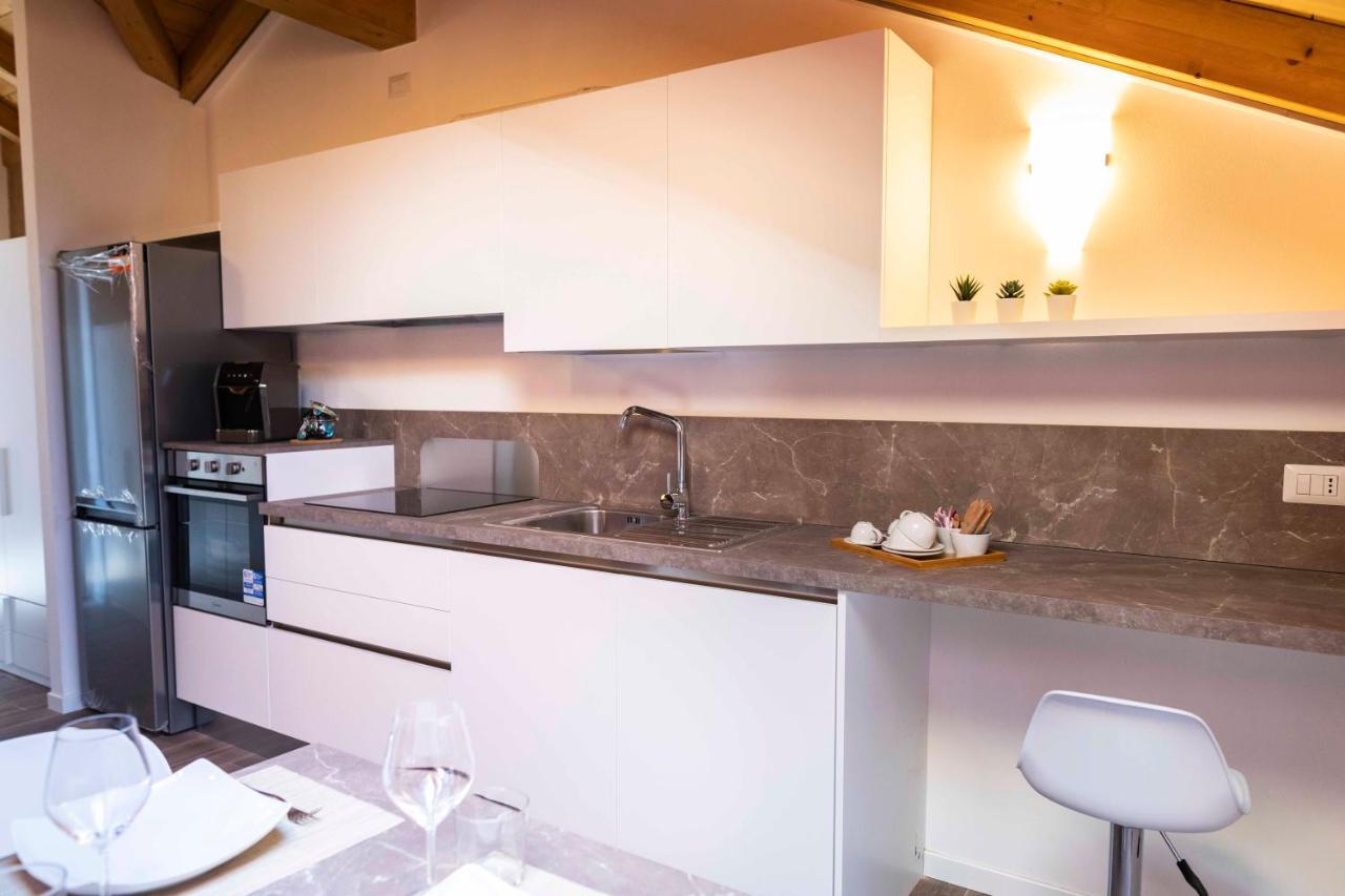 Ca Del Trima Lägenhet Melegnano Exteriör bild