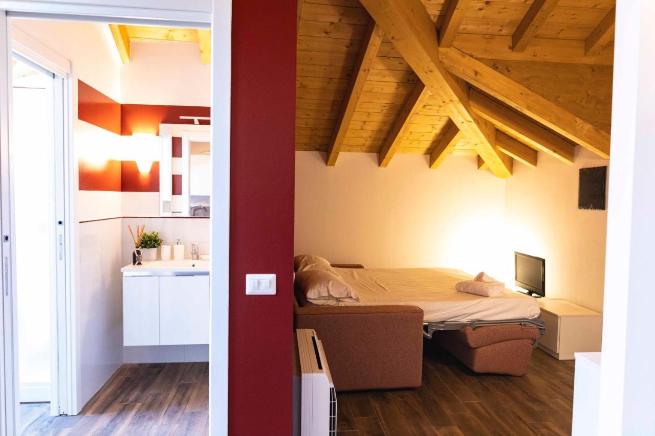 Ca Del Trima Lägenhet Melegnano Exteriör bild